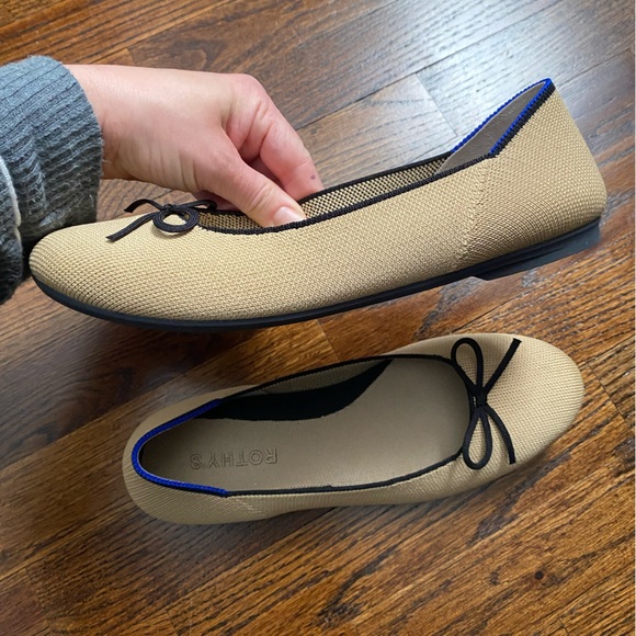 Rothy's- The Ballet Flat 8.5 bow tan black machine washable round toe women's - Picture 14 of 15